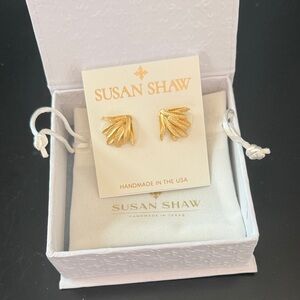 Susan Shaw Feather Cuff Studs Earrings